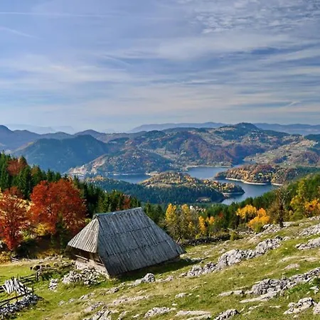 Konaci Gradina 3 Zaovine