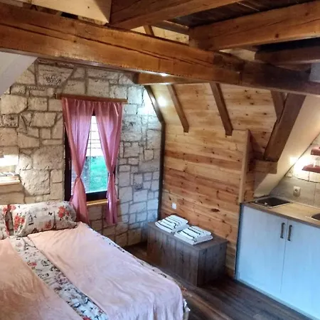 Konaci Gradina 3 Apartment