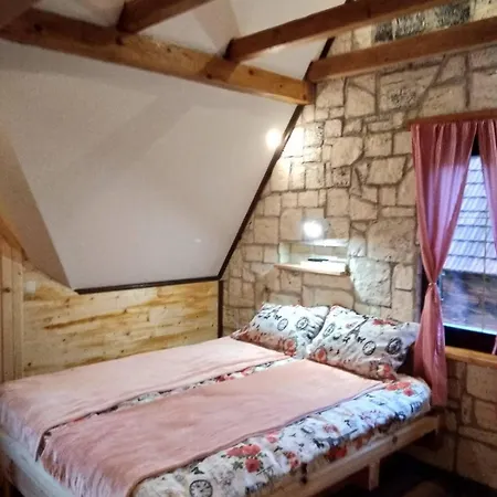 Appartement Konaci Gradina 3